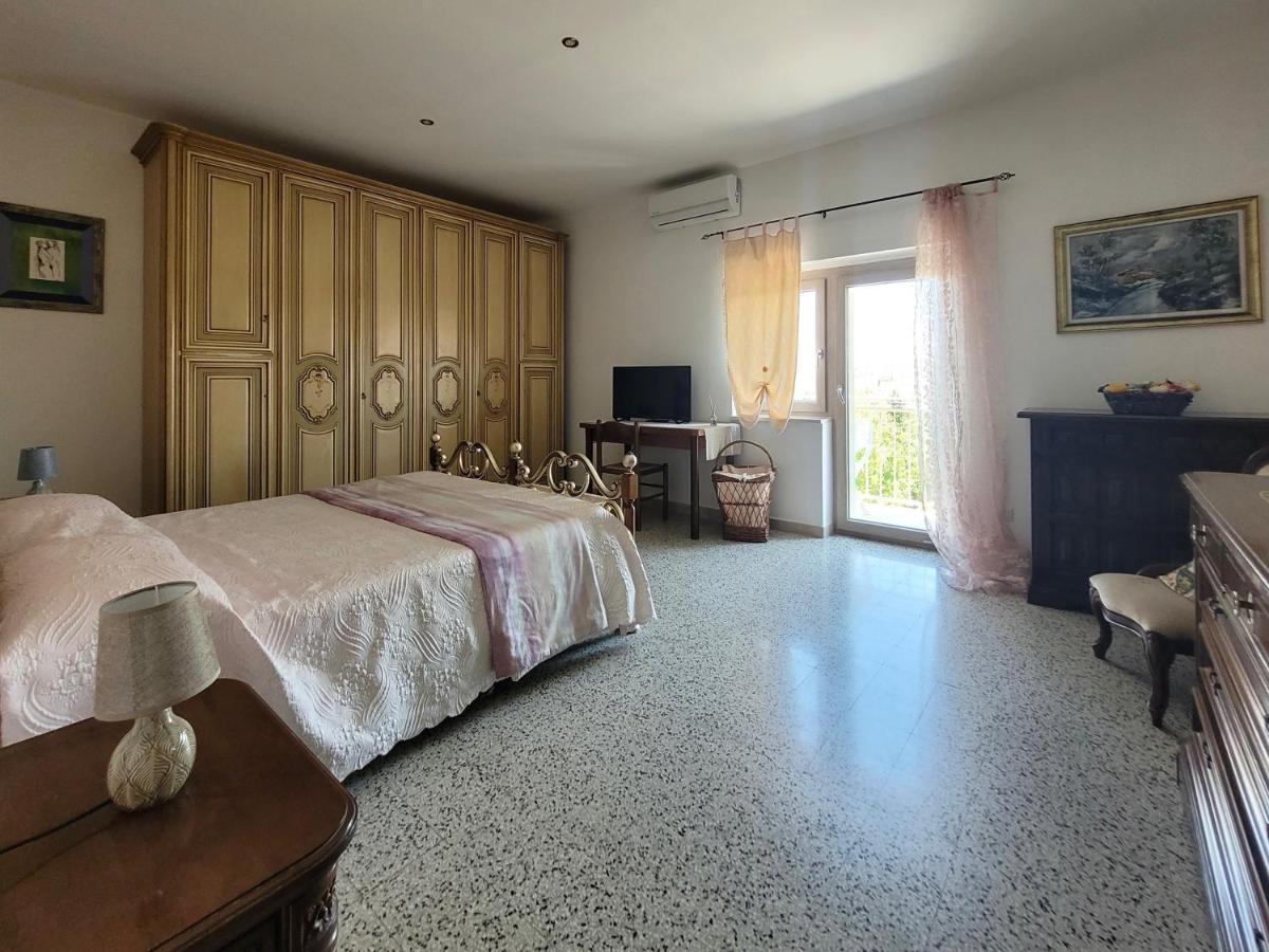 Comfort, Parcheggio E Balcone Su Tricarico In Basilicata, Io Sono Qui Экстерьер фото
