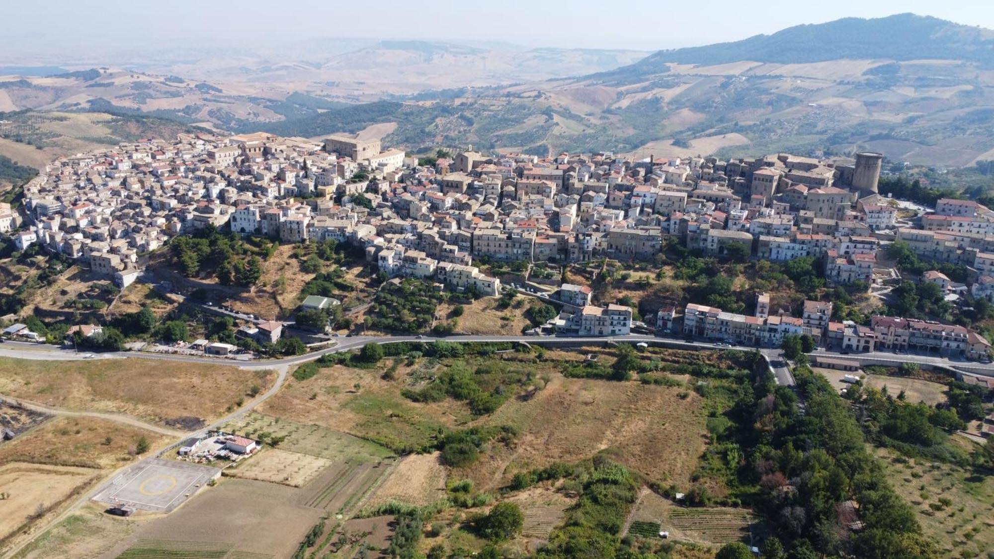 Comfort, Parcheggio E Balcone Su Tricarico In Basilicata, Io Sono Qui Экстерьер фото